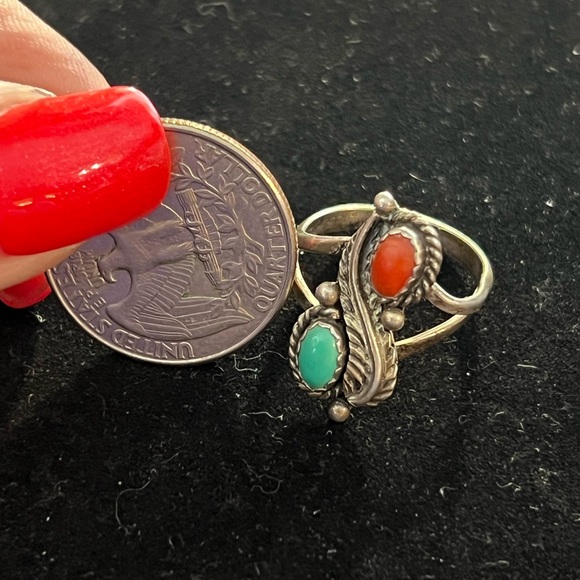 925 STERLING SILVER VINTAGE CORAL AND TURQUOISE RING - Picture 5 of 7